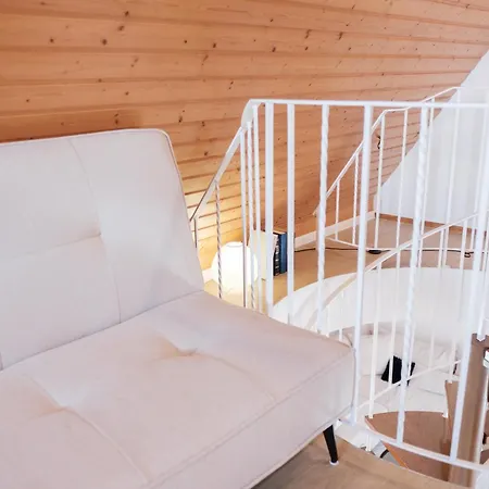 Apartment Neu Deluxe Muensterblick, Maisonette, Kingsize Bett, Kueche, Netflix, Aussicht, E-kamin *
